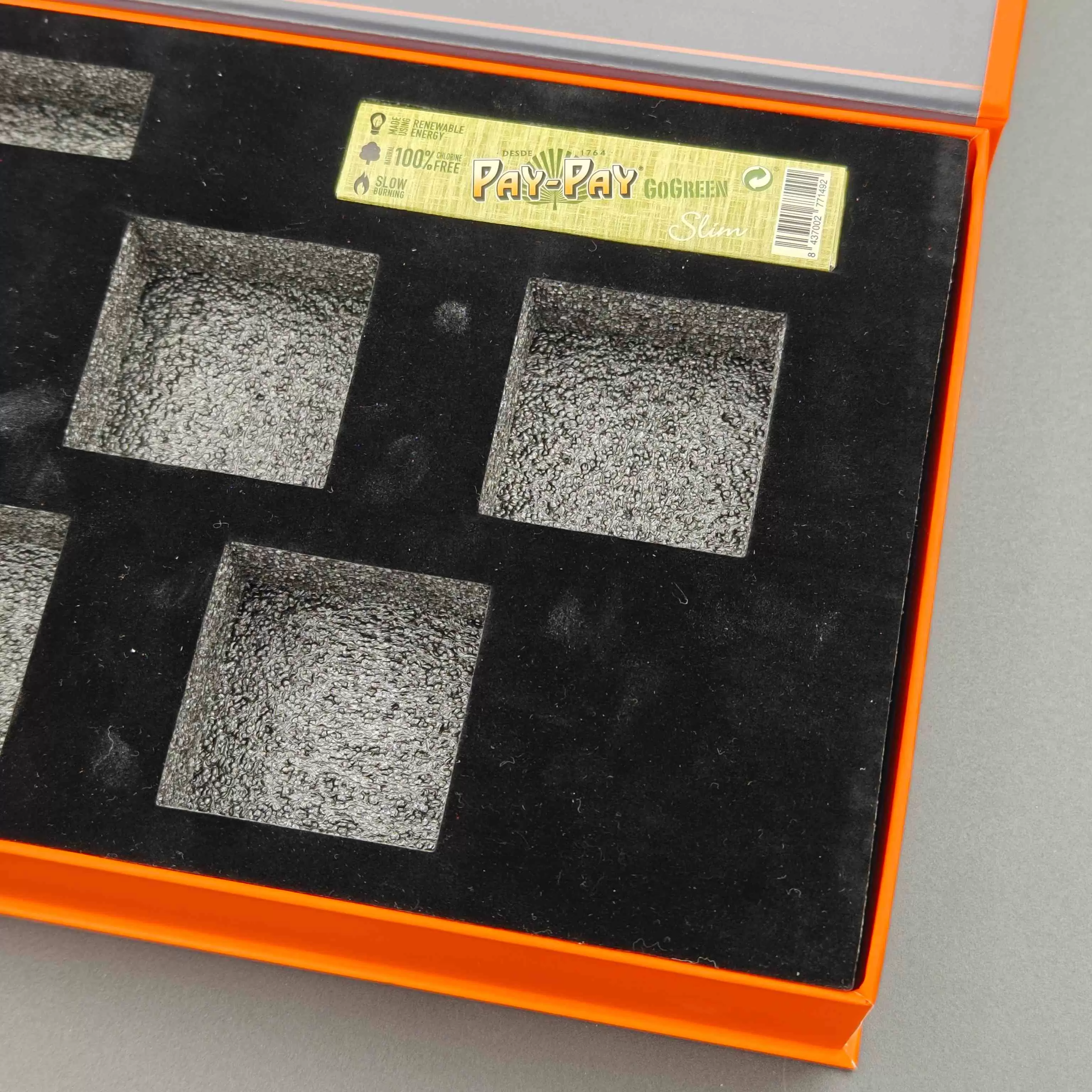 Custom magnetic gift box with premium printed surface
